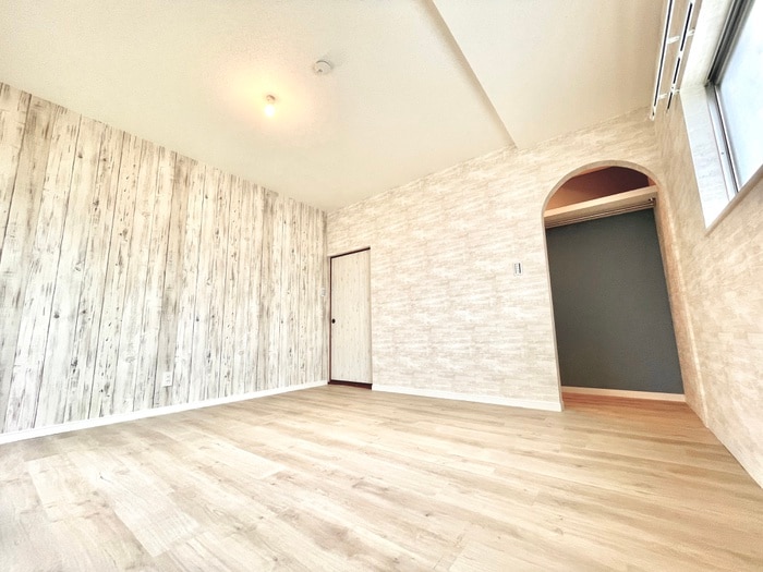 居室 ハワイアンシアター古民家　羽村