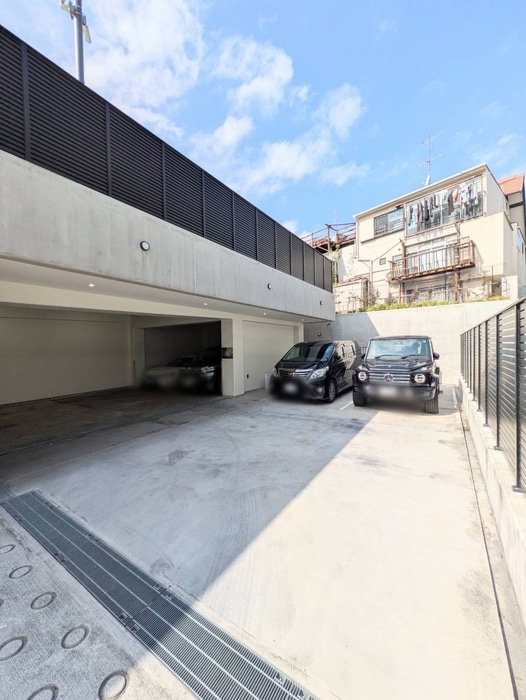 駐車場 URBANLINK護国寺