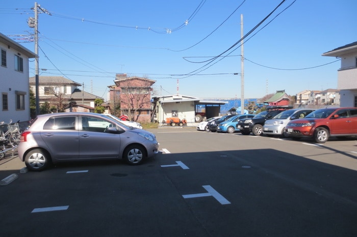 駐車場 オーチャード・アパートメントＢ