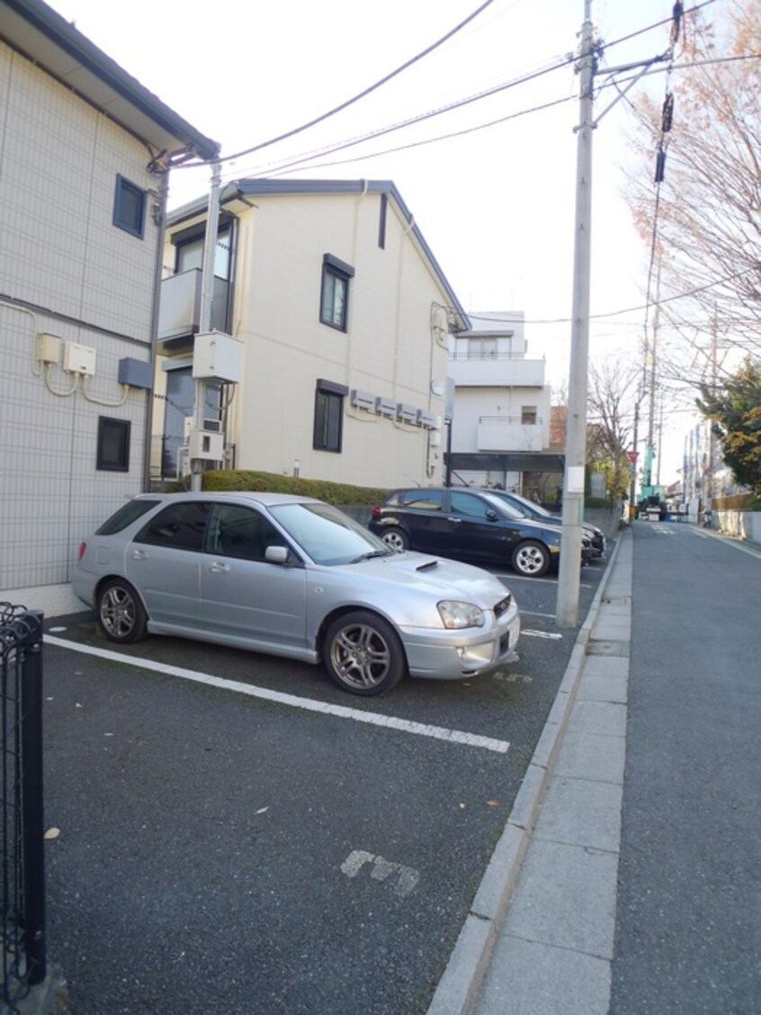 駐車場 アゼリア