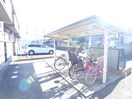 駐輪場 ア－クパレス