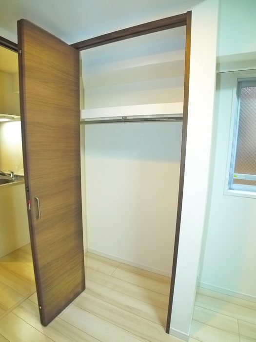 収納 サムティレジデンス市川