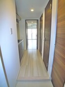 廊下 サムティレジデンス市川