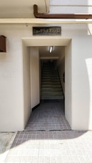 エントランス部分 ニュークリードマンション(302)