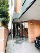 エントランス部分 ＢＲＵＮ  ＣＨＡＴＥＬ