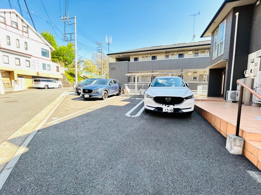 駐車場 グランドソレイユB