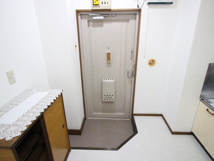 玄関 大久保ハイツ