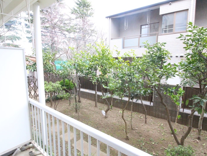 室内からの展望 大久保ハイツ