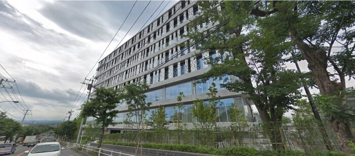工学院(大学/短大/専門学校)まで362m トリコロール・ピエテ