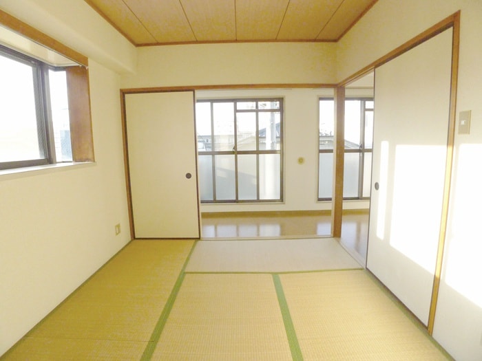 内観写真 パピヨン行徳