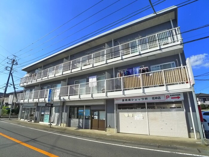 外観写真 K-Forum Bldg.