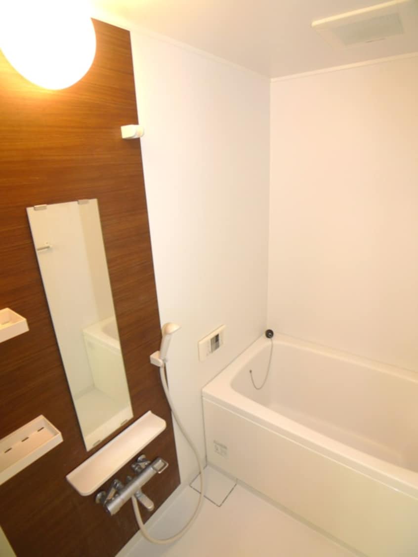 バス／シャワールーム等 ロイヤルハイツ新曽