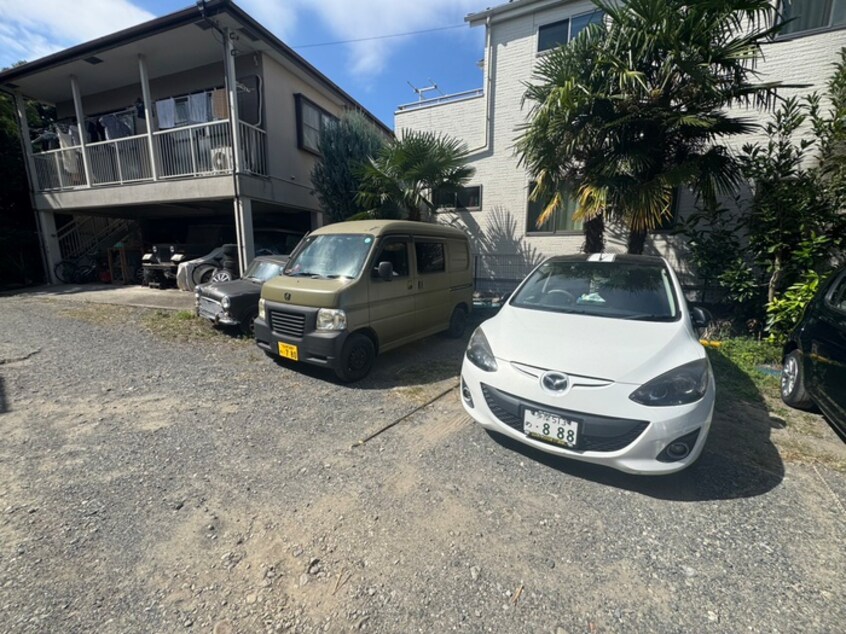 駐車場 ジョイフルカ－サ