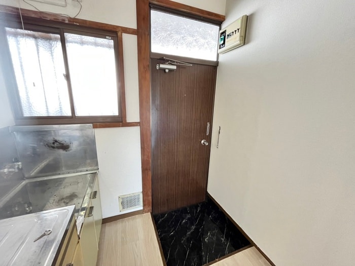 玄関 フリーダムハイツ