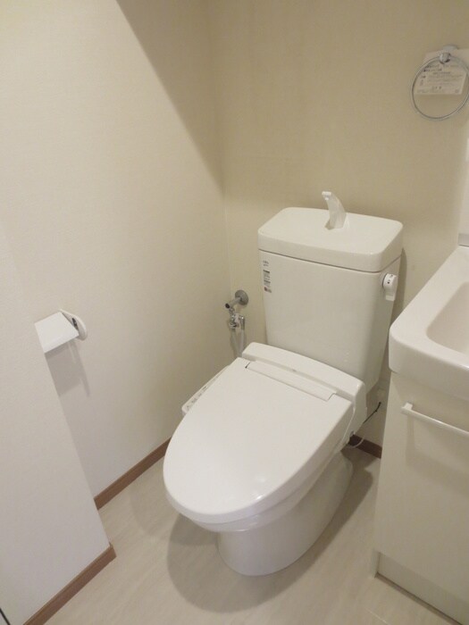 トイレ ルボワ平喜