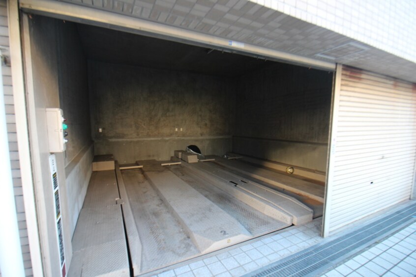 駐車場 ビクトリーコートⅢ