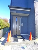 エントランス部分 キャメル秋津８