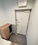 玄関 キャメル秋津８