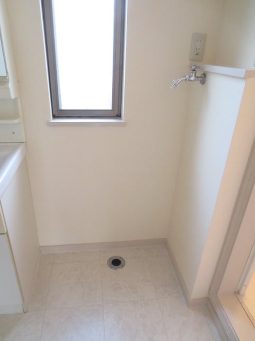 洗濯機置場 サンテラスワキタ