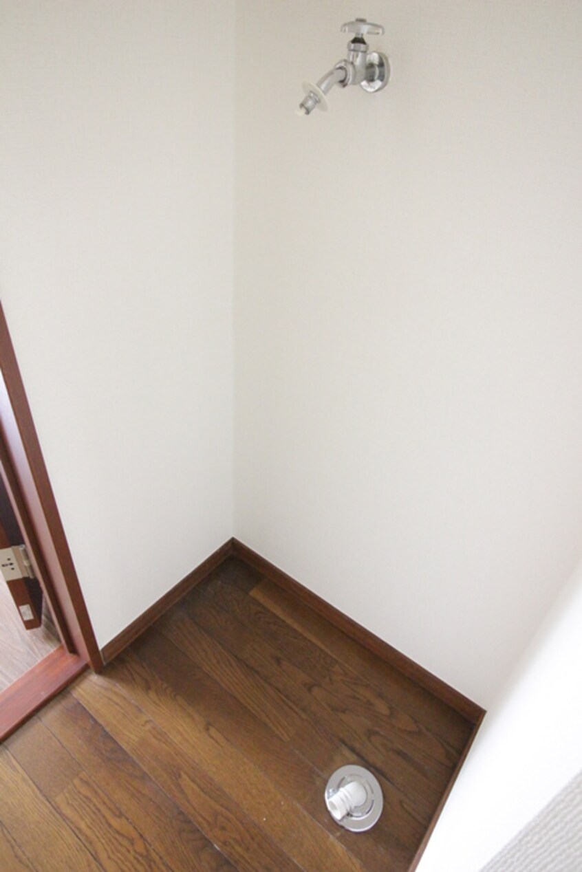 洗濯機置場 サンラピス壱番館