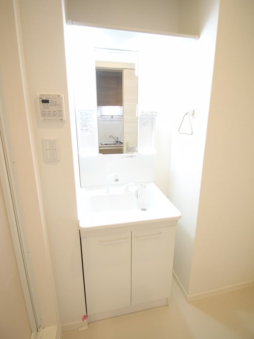 洗面 Le lis blanc Ⅰ(ﾙ･ﾘﾌﾞﾛﾝ)