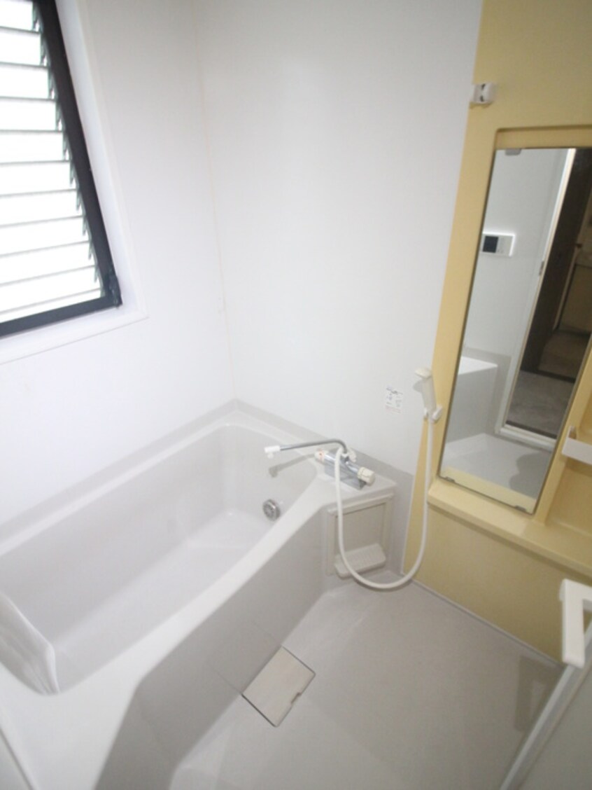 バス／シャワールーム等 リバーコート