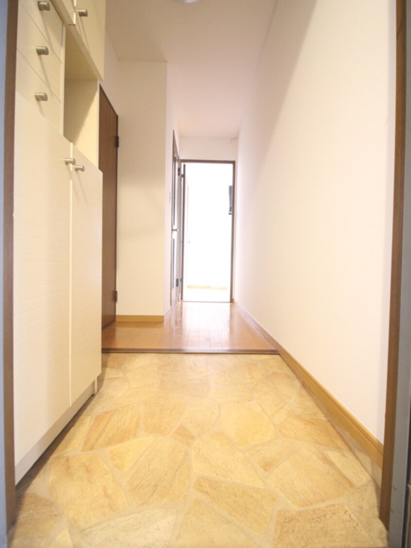 玄関 リバーコート