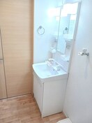 洗面 イリーデ２