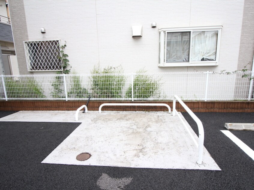 駐輪場 イリーデ２