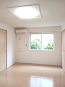 居室 イリーデ２