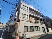 メゾンマエザワ