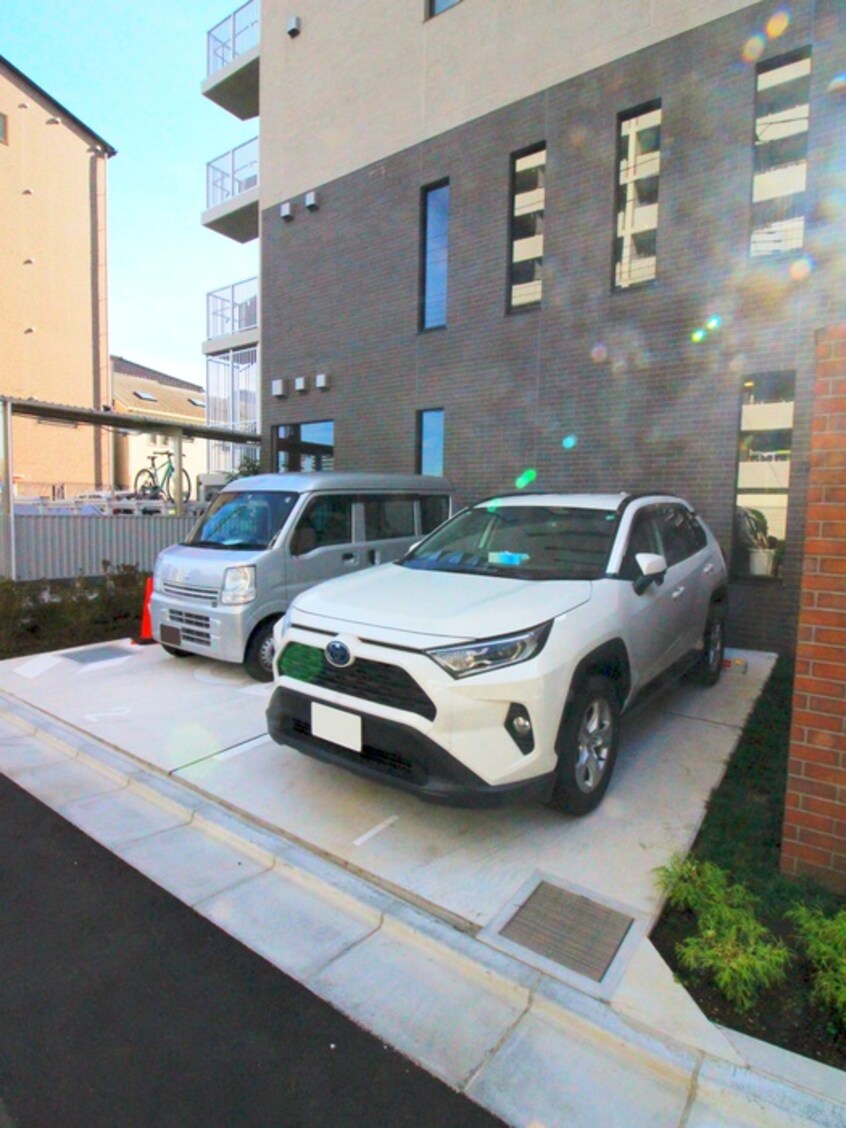 駐車場 LA　MAISON　DU　RAISIN