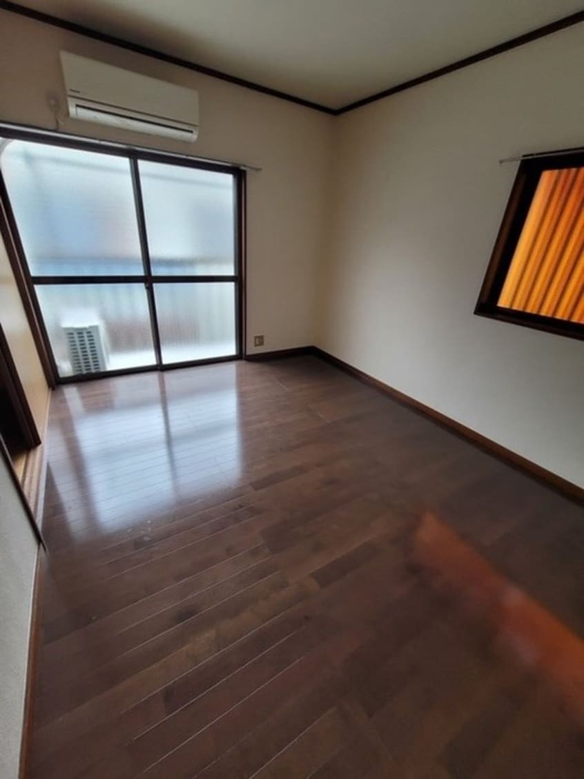 居室 シャンテ飯島