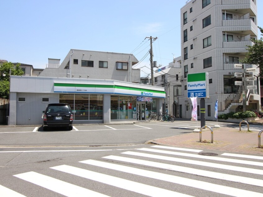 ファミリーマート豊島要町1丁目店(コンビニ)まで510m グリーンコートニューズ