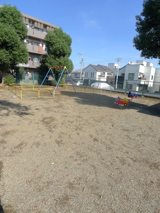 公園(公園)まで10m スターハイム