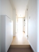 玄関 ヴィガラス栄町