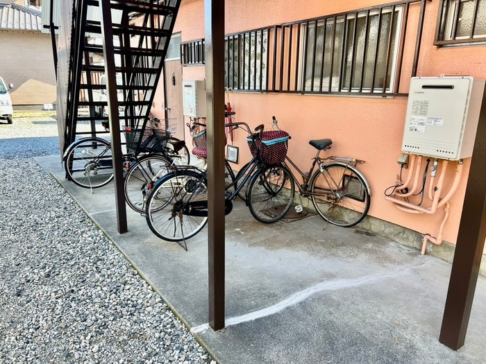 駐輪場 第二みつる荘