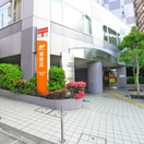 新宿小滝橋郵便局(郵便局)まで362m ＹＳＫⅤマンション