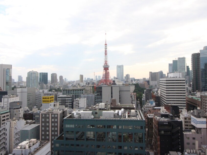 室内からの展望 ホワイトタワ－浜松町