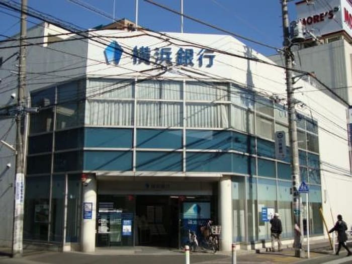 横浜銀行中央林間支店(銀行)まで299m 中央林間4丁目A棟