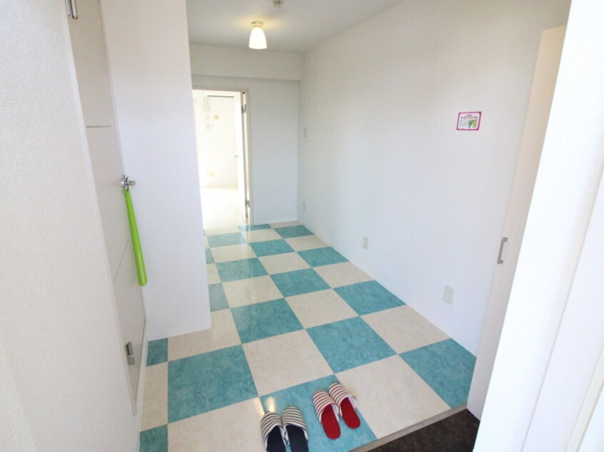 キッチン ラ・ミア・カーサ