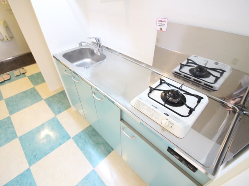 キッチン ラ・ミア・カーサ