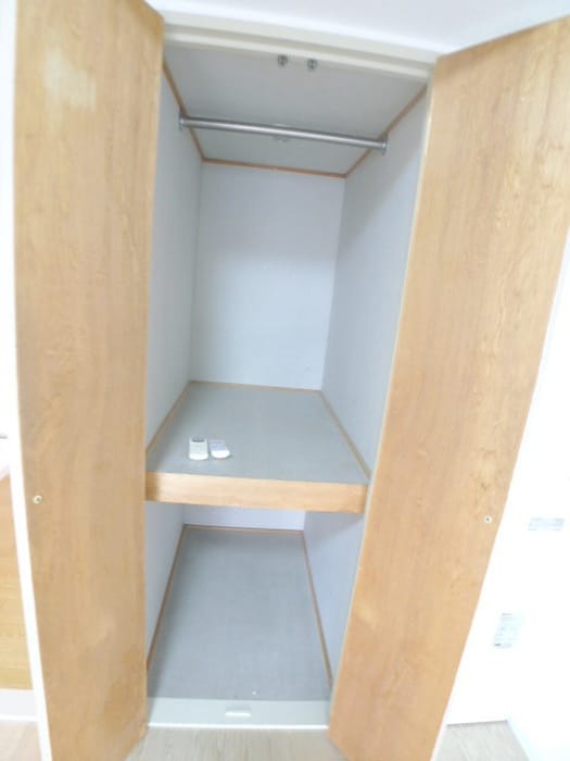 収納 与野駅前プラザ