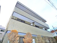 ルミエール西綾瀬