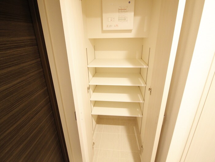 靴箱 ONE ROOF RESIDENCE KIBA EAST