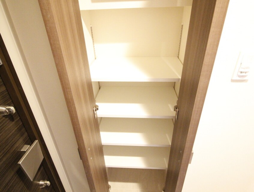 靴箱 ONE ROOF RESIDENCE KIBA EAST