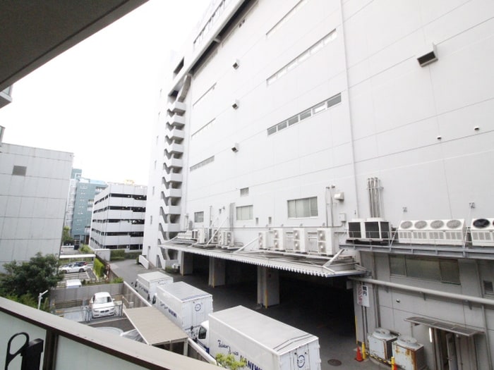 室内からの展望 ONE ROOF RESIDENCE KIBA EAST