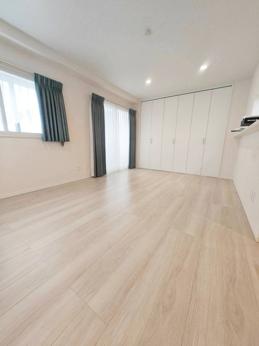 居室 ドゥ－ファミ－ユ（201）