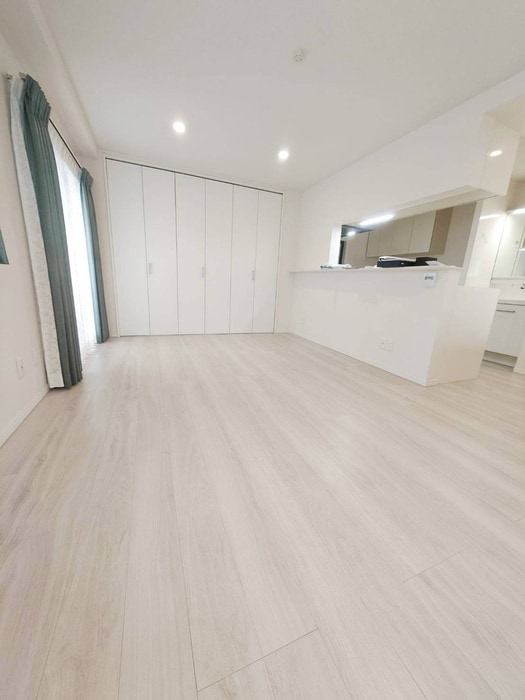 居室 ドゥ－ファミ－ユ（201）