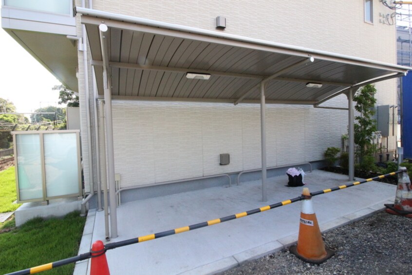 駐輪場 クロシェットｎ2